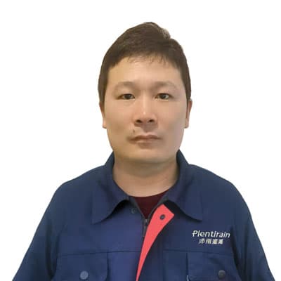 Zhang Weitao----Purchasing Manager